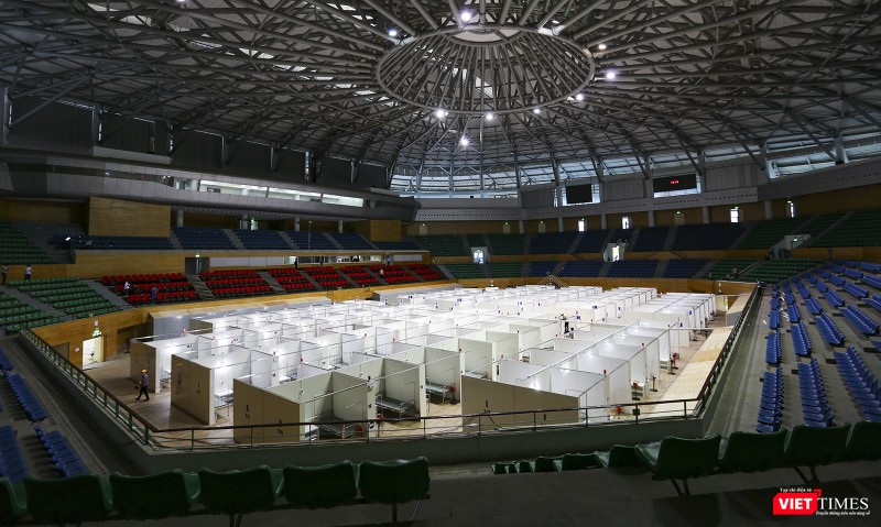 Toàn cảnh bệnh viện dã chiến Tiên Sơn (Đà Nẵng) 