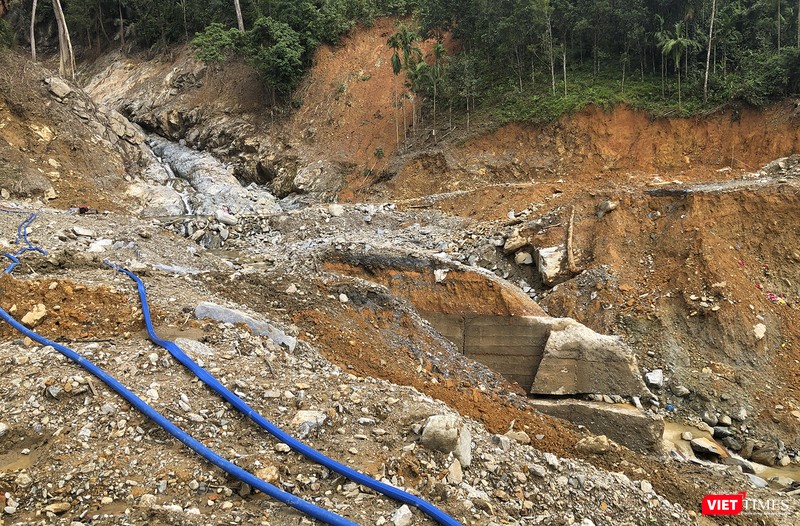 Hiện trường vụ sạt lở