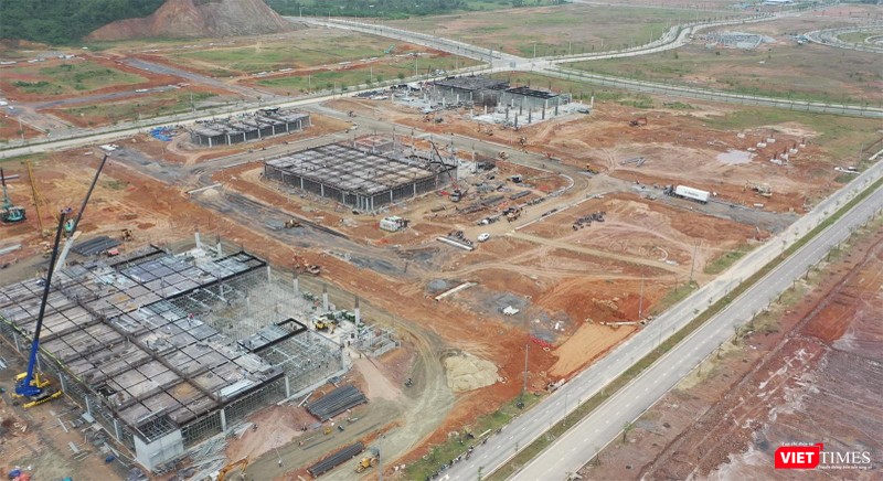Toàn cảnh công trường thi công các dự án trọng điểm tại Danang IT Park trong những ngày cuối năm Tân Sửu 2021