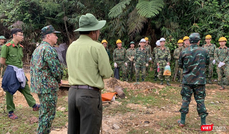 Bộ Chỉ huy Quân sự TP Đà Nẵng triển khai lực lượng tại các bãi vàng trái phép
