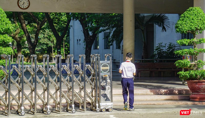 Sáng ngày 15/6, hơn 13.000 thí sinh ở Đà Nẵng chính thức bước vào kỳ thi tuyển sinh lớp 10