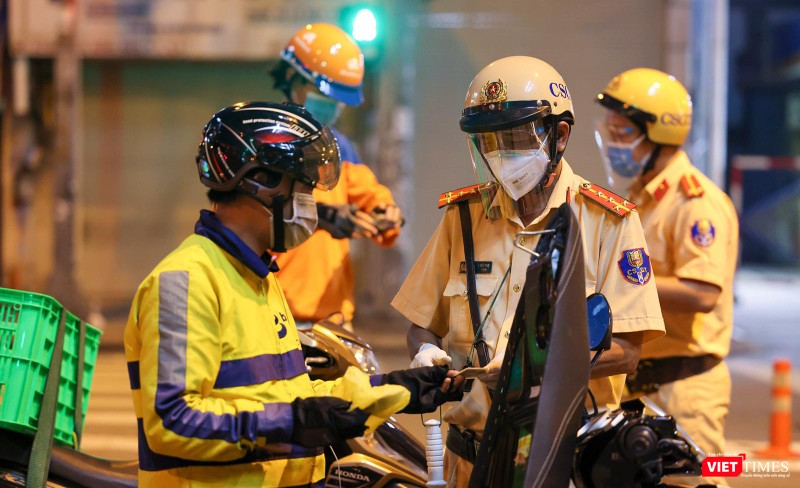 Lực lượng vẫn tiếp tục làm nhiệm vụ Lực lượng vẫn tiếp tục làm nhiệm vụ