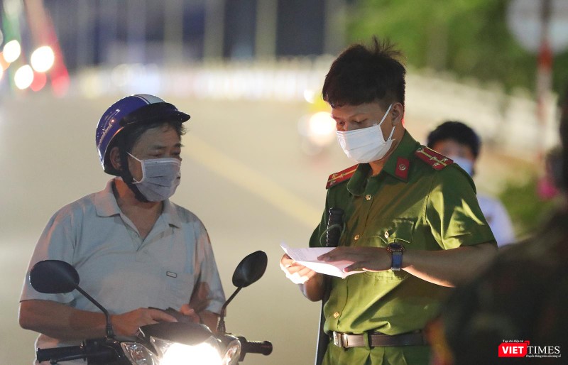 Nhắc nhở người dân Nhắc nhở người dân