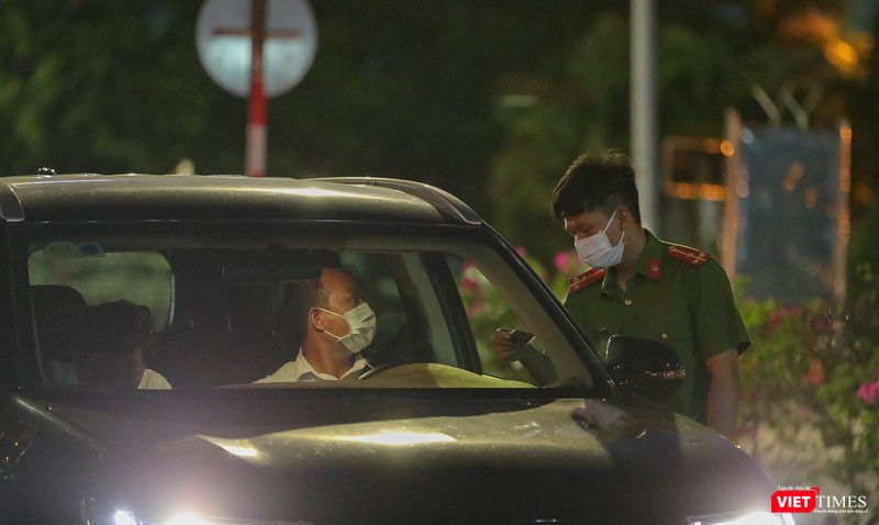 Cả ô tô cũng được yêu cầu kiểm tra Cả ô tô cũng được yêu cầu kiểm tra