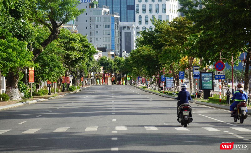 Đường Bạch Đằng trước ngày phong toả tuyệt đối