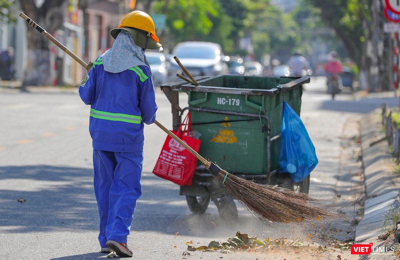 Người công nhân cần mẫn giữ cho Đà Nẵng luôn sạch