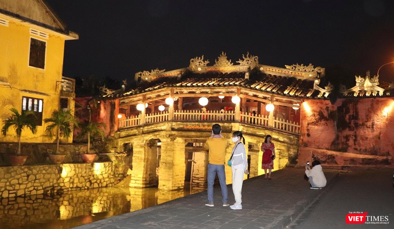 Chùa Cầu trong đêm "Hội đèn lồng Hội An"