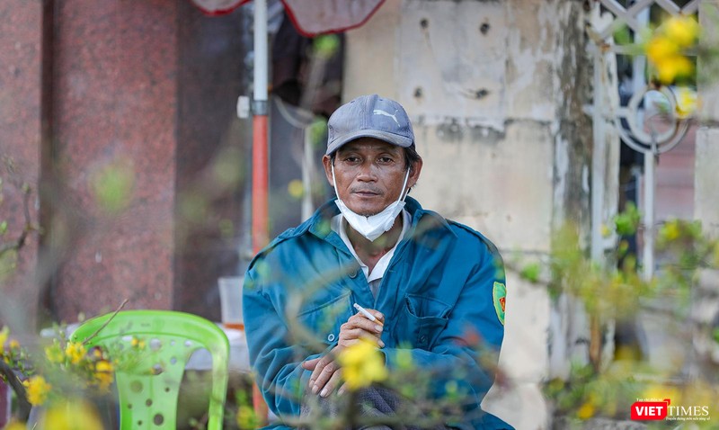 Tiểu thương lo lắng vì sức mua giảm so với mọi năm do dịch