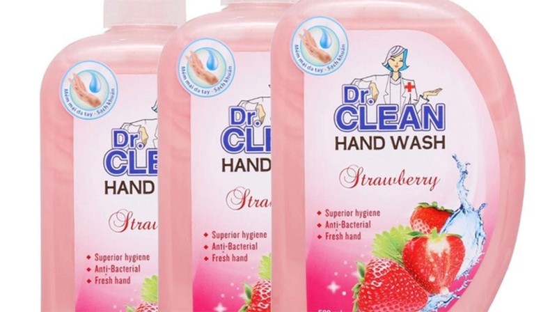 Sản phẩm mỹ phẩm Sữa rửa tay sạch khuẩn Dr. Clean Hương dâu (ảnh skds)