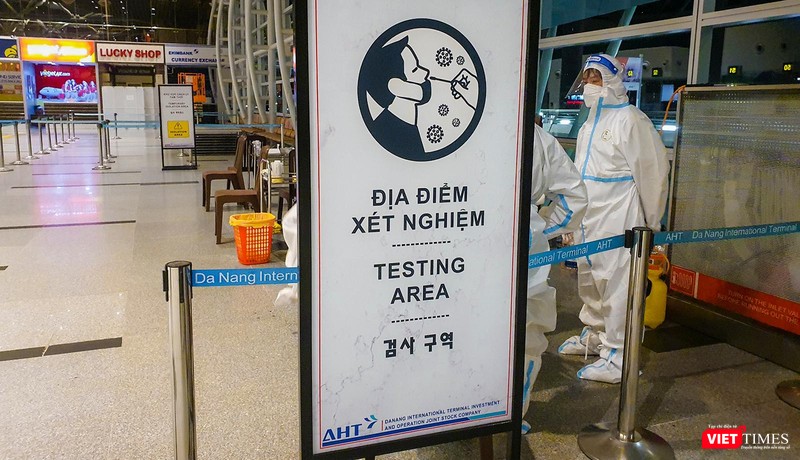 Khu vực xét nghiệm, test covid dành cho du khách ở cửa khẩu hàng không