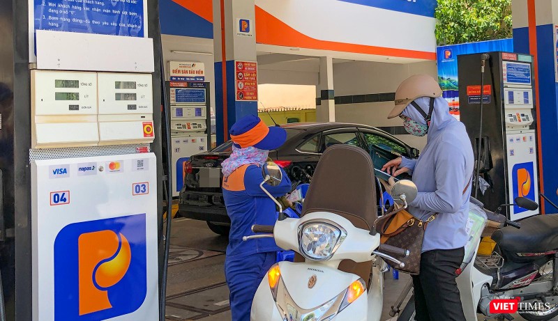 Tình trạng bán hàng tại các cây xăng trên địa bàn TP Đà Nẵng vẫn diễn ra bình thường