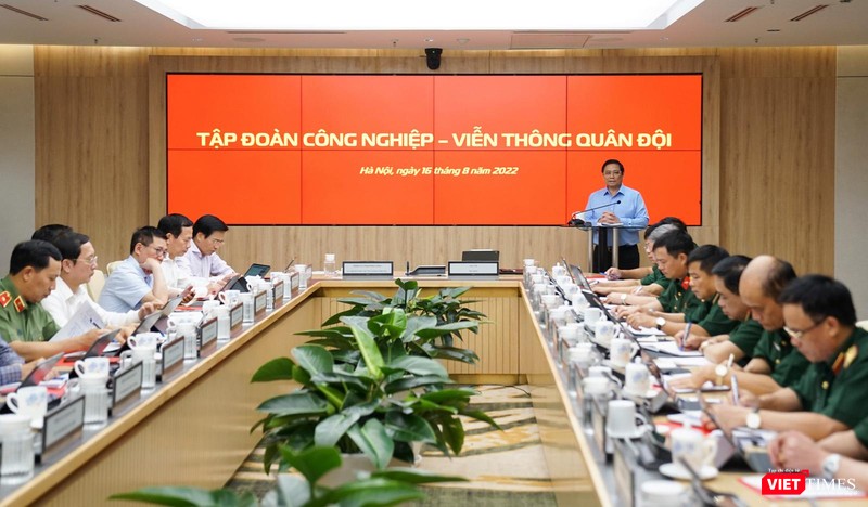 Thủ tướng Phạm Minh Chính phát biểu chỉ đạo tại buổi thăm và làm việc với Tập đoàn Viettel Thủ tướng Phạm Minh Chính phát biểu chỉ đạo tại buổi thăm và làm việc với Tập đoàn Viettel