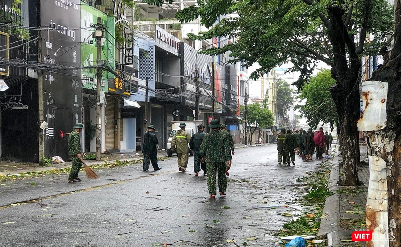 Quân đội được huy động để khắc phục hậu quả sau bão