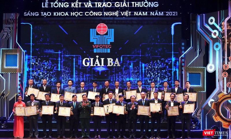 Phần mềm Cảng điện tử ePort và cổng container tự động AutoGate đạt Giải ba Giải thưởng Sáng tạo Khoa học và Công nghệ Việt Nam năm 2021