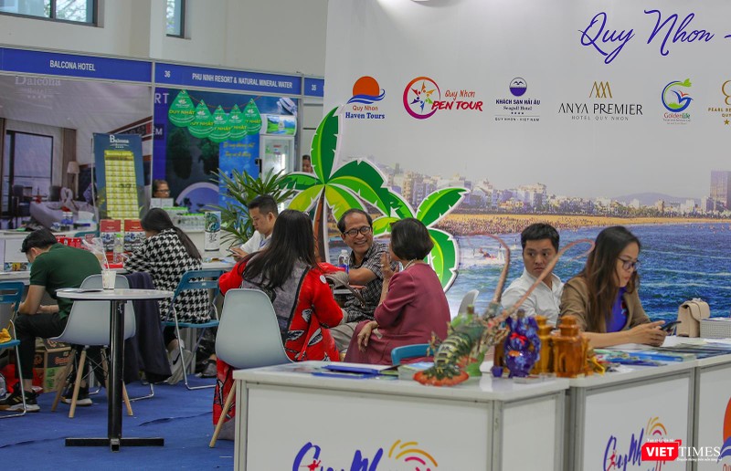 Đối tác, khách hàng trao đổi, tìm kiếm cơ hội hợp tác tại VITM Đà Nẵng 2022 Đối tác, khách hàng trao đổi, tìm kiếm cơ hội hợp tác tại VITM Đà Nẵng 2022