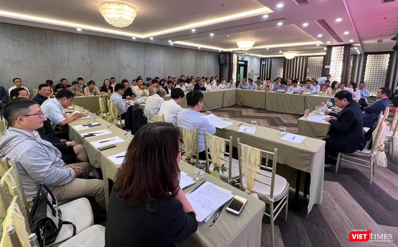 Quang cảnh hội nghị