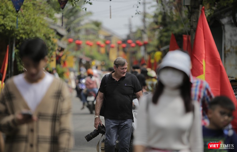 Người nghệ sĩ lang thang...