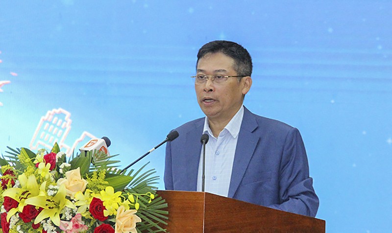 Ông Đào Trung Chính - Cục trưởng Cục Quy hoạch và phát triển tài nguyên đất (Bộ TTN&amp;MT) phát biểu tại hội thảo (Ảnh danang.gov)