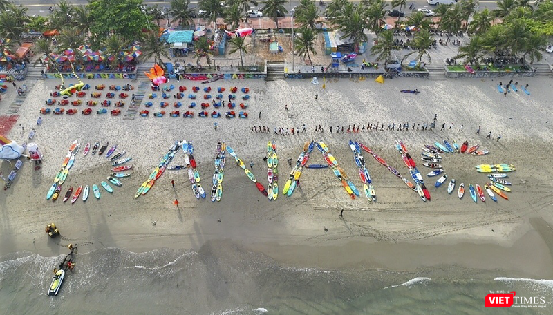 vt_du lịch bien 1.png