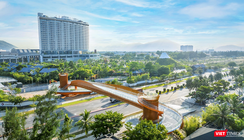 vt_cau huu nghi 3.png