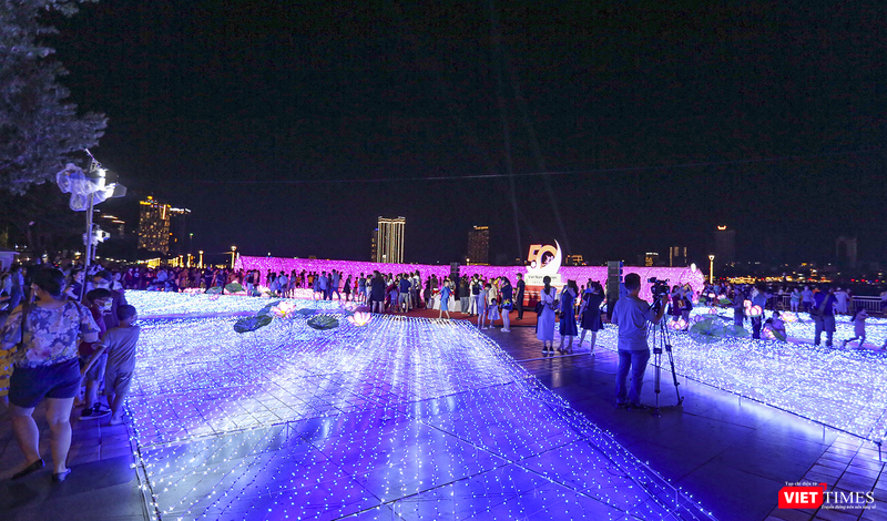 vt_khong gian anh sang viet nhat 5.png