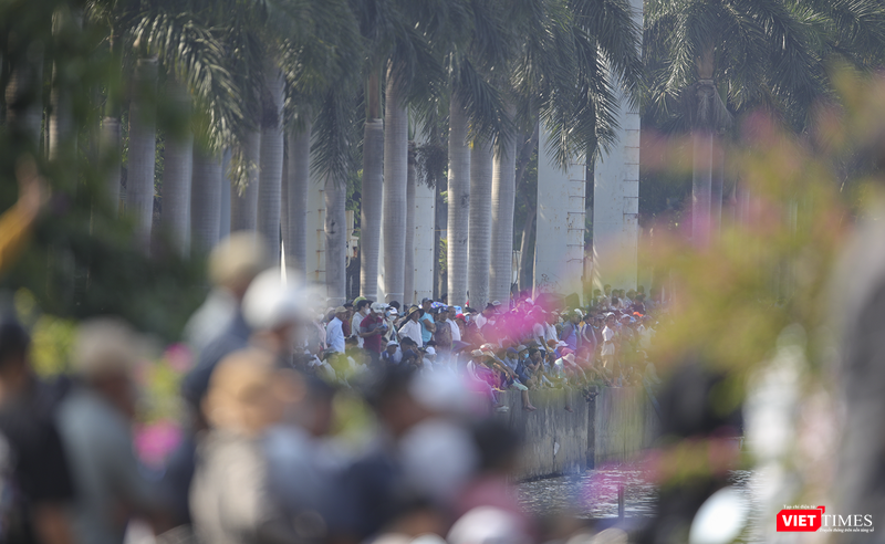 vt_dua thuyen 18.png