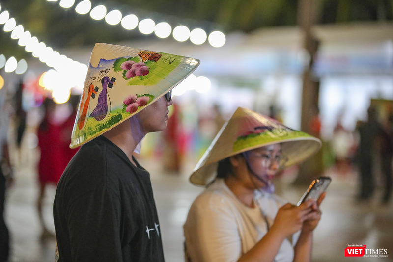 vt_khai mac le hoi viet nam han quoc 10.png