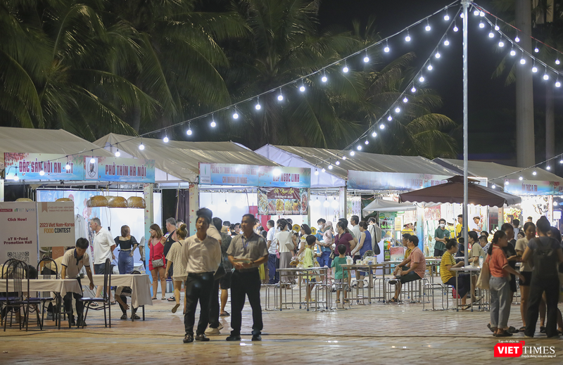 vt_khai mac le hoi viet nam han quoc 12.png