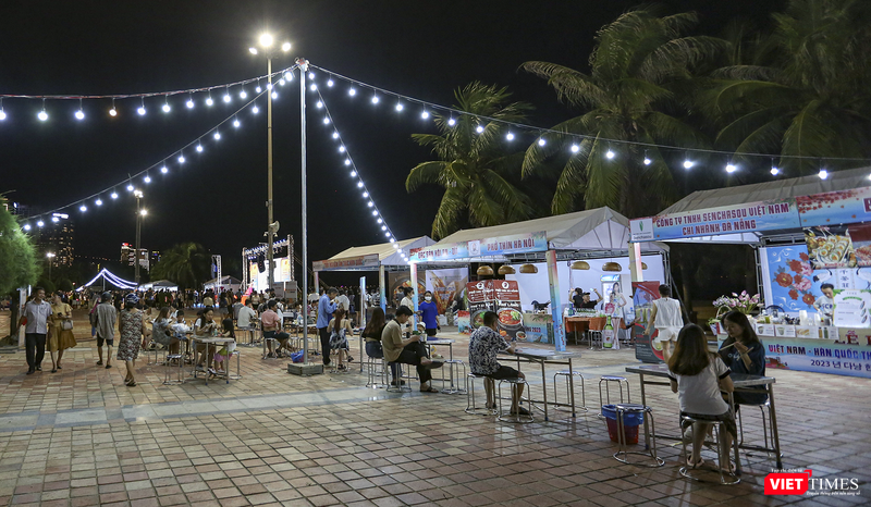 vt_khai mac le hoi viet nam han quoc 22.png