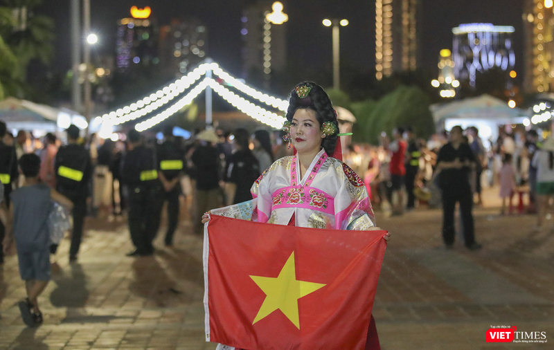 vt_khai mac le hoi viet nam han quoc 4.png