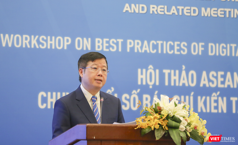 vt_chuyen doi so bao chi.png