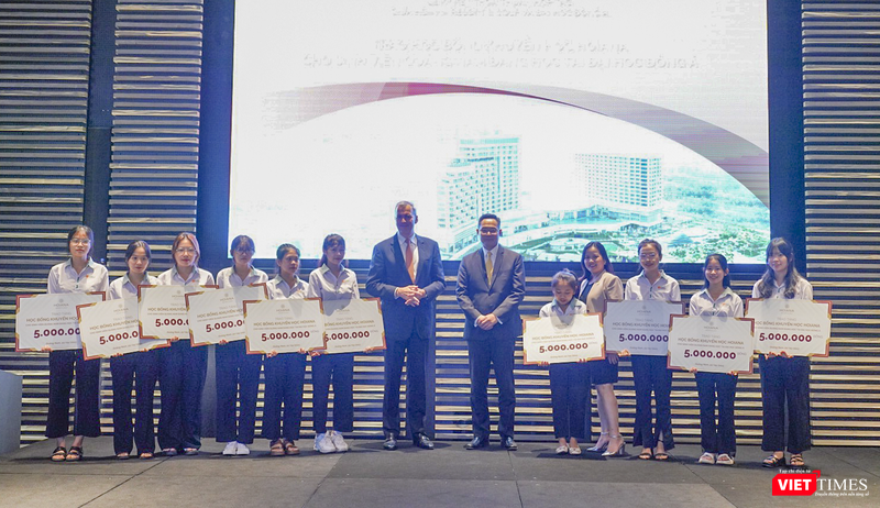 vt_dh dong a va hoiana 3.png