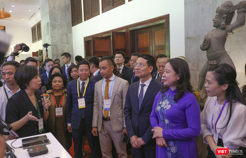 vt_khai mac amri 5.png