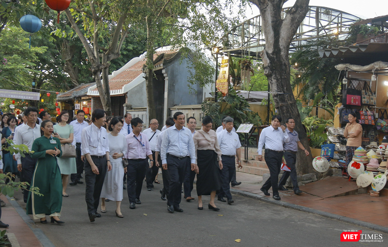 vt_hoang thai tu nhat ban 2.png