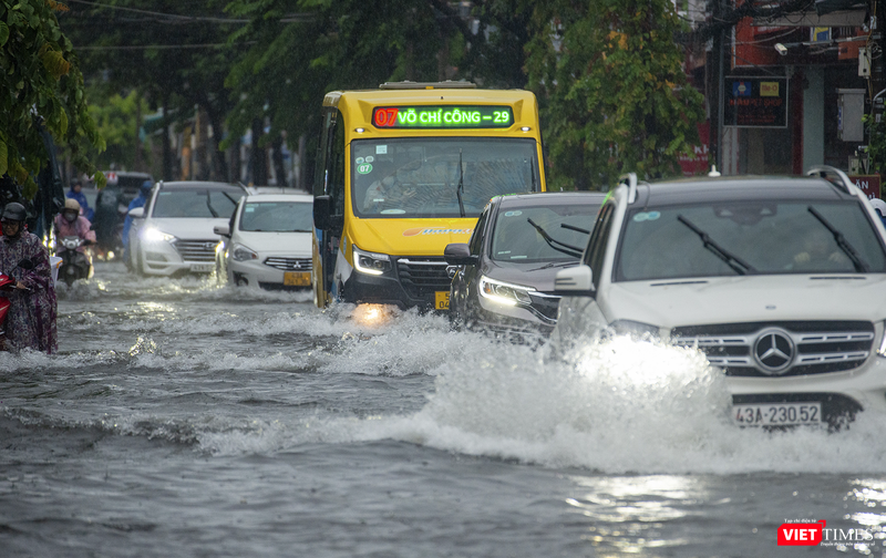 Trung tâm TP Đà Nẵng ngập nặng mỗi khi có mưa lớn.