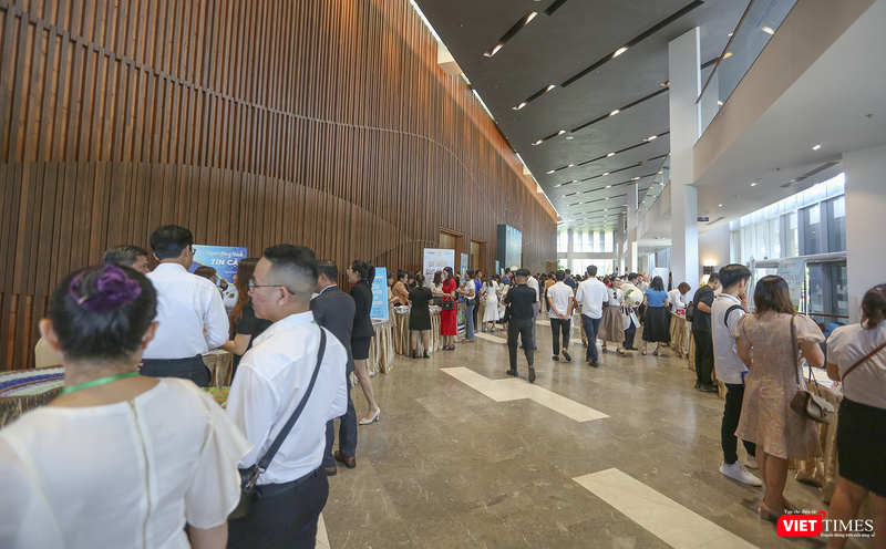 vt_phat trien du lich le hoi su kien 8.png