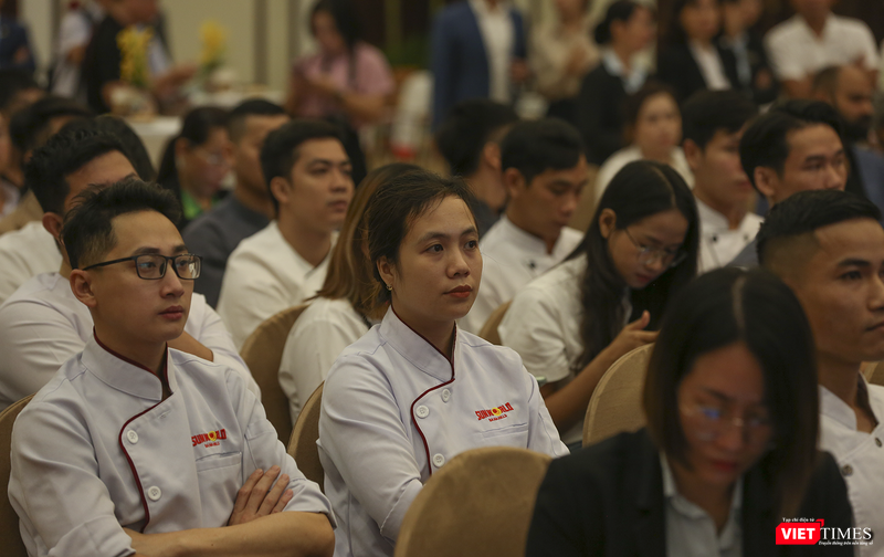 vt_thi dau bep 4.png