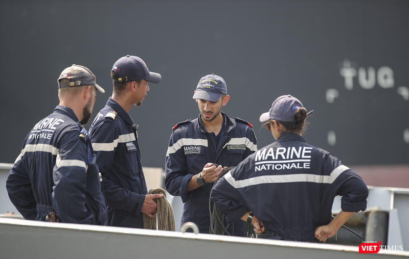 vt_tau hai quan phap 2.png