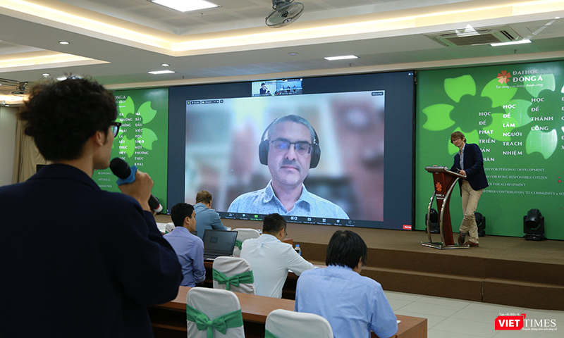 vt_hoi thao ai 2.png