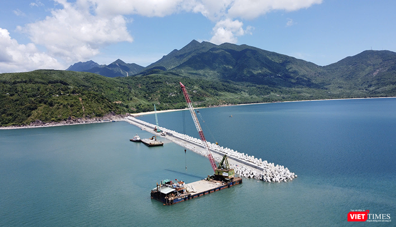 vt_cang lien chieu 1.png