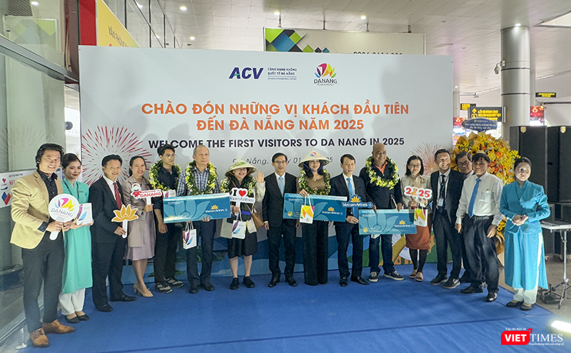 vt_du khach xong dat 3.png