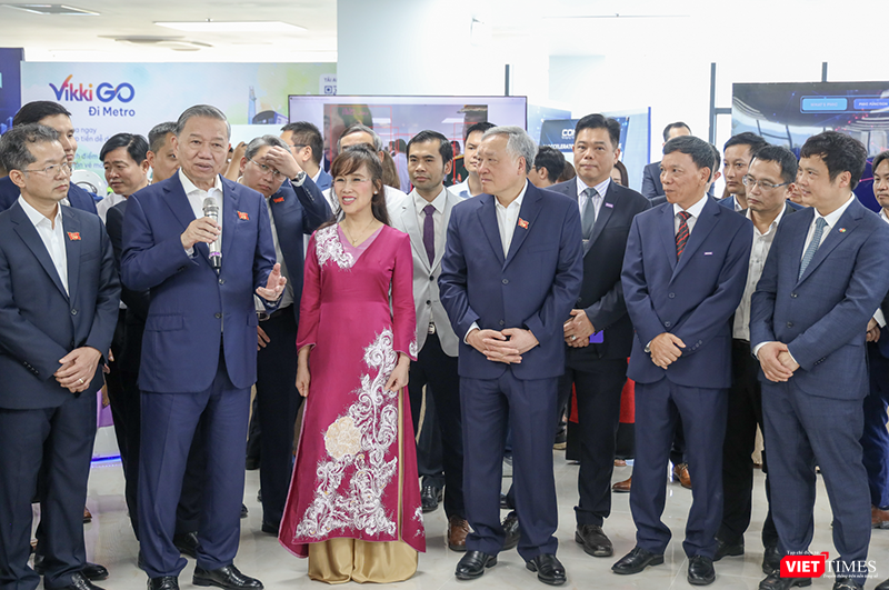 vt_tham cong vien phan mem.png