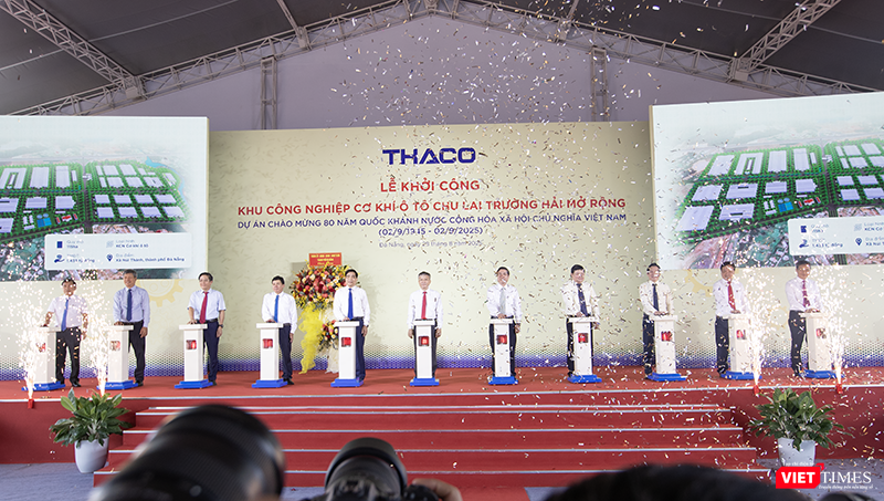 Ngày 28/8, UBND TP Đà Nẵng và Tập đoàn ô tô Trường Hải (THACO) khởi công Khu công nghiệp Cơ khí Ô tô Chu Lai Trường Hải mở rộng tại xã Núi Thành.