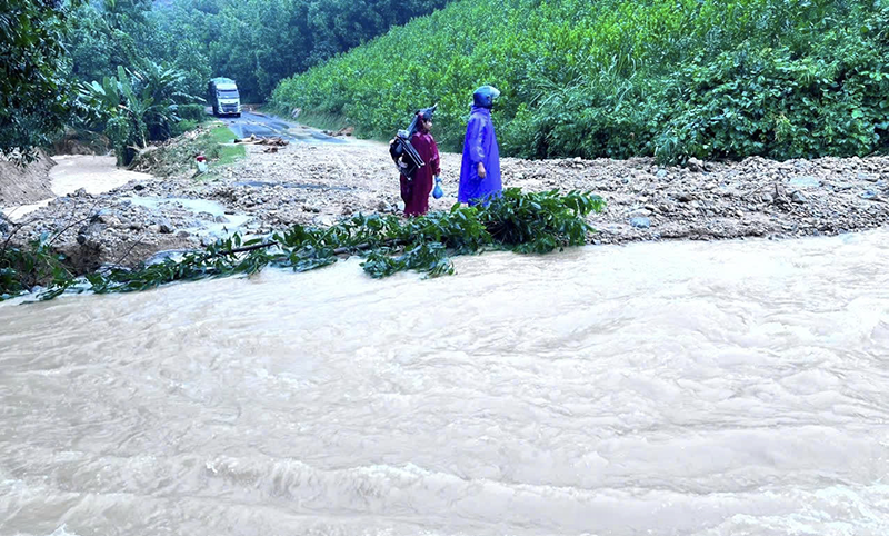 sat lo chia cat 1.png