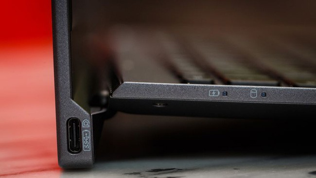 Đánh giá laptop Asus Pro B9440 ảnh 8