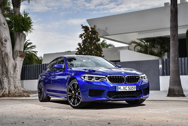 BMW M5 thế hệ mới chính thức ra mắt – chiếc BMW nhanh nhất trong lịch sử ảnh 2