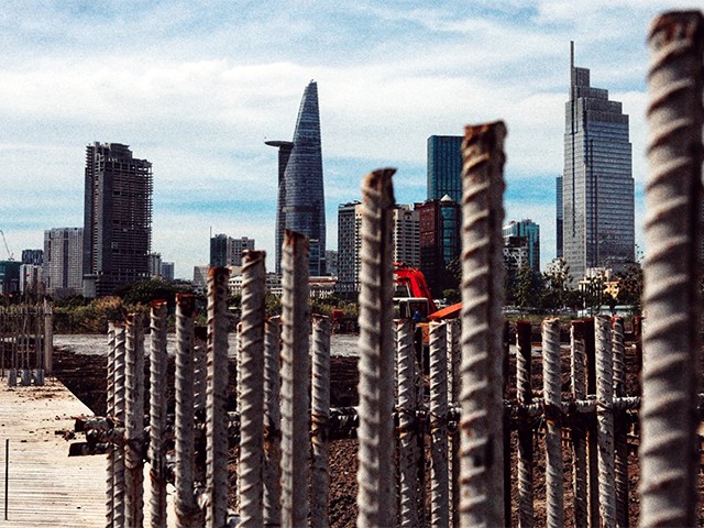 Khu đô thị mới Thủ Thiêm trong giai đoạn xây dựng nhiều năm trước. Ảnh: Mai Kỳ.