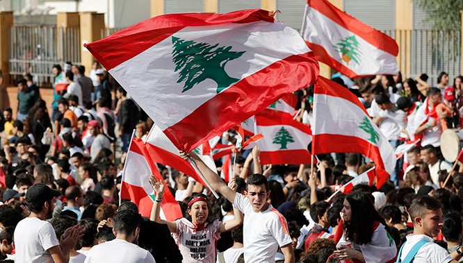 Các nhà quan sát đang lo ngại về nguy cơ "mùa Xuân Arab" thứ hai.