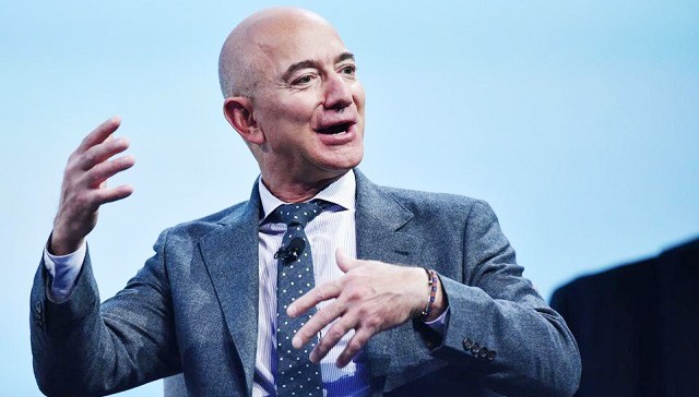 Jeff Bezos đã xây dựng đế chế bán lẻ Amazon như thế nào?