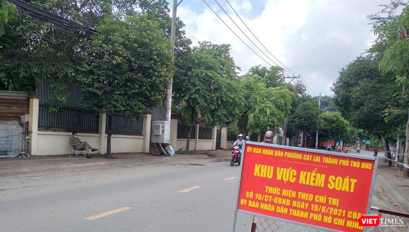 TP. HCM tiến hành giãn cách xẫ hội đã nhiều tháng nay, cần sớm được mở cửa trở lại. Ảnh: GVT.
